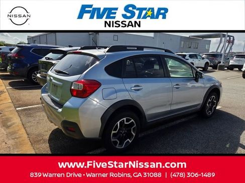 Used 2016 Subaru Crosstrek 2.0i Premium w/ Moonroof Package AWD/4WD image 10