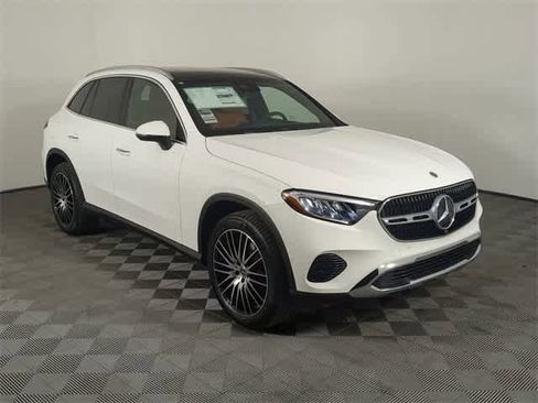 Used 2026 Mercedes-Benz GLC 300 4MATIC image 7