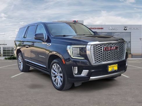 Used 2023 GMC Yukon Denali w/ Max Trailering Package AWD/4WD image 7