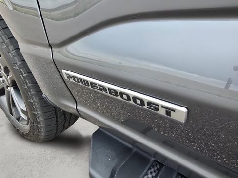 Used 2022 Ford F150 Lariat w/ Equipment Group 502A High AWD/4WD image 29
