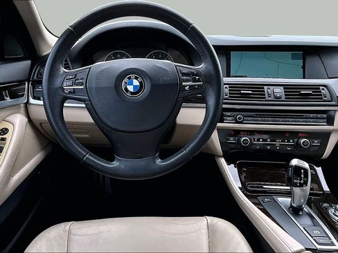 Used 2011 BMW 528i Sedan RWD image 5