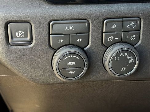 New 2026 Chevrolet Silverado 1500 LT w/ All Star Edition Plus image 18