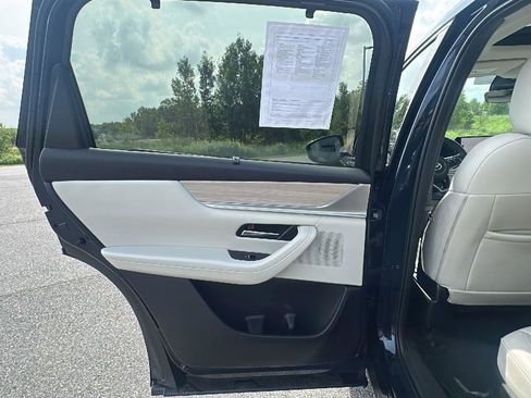 Certified 2024 MAZDA CX-90 Plug-In Hybrid w/ Premium Plus image 25