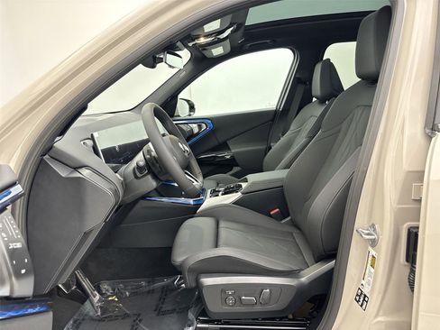 New 2026 BMW X3 xDrive30 w/ M Sport Package AWD/4WD image 25