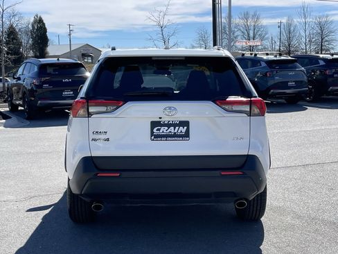 Used 2024 Toyota RAV4 XLE image 6