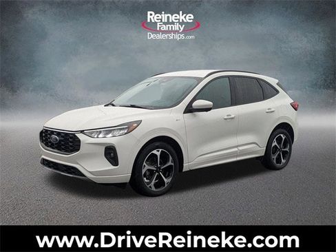 Certified 2023 Ford Escape ST-Line Select w/ Tech Pack #2 image 1