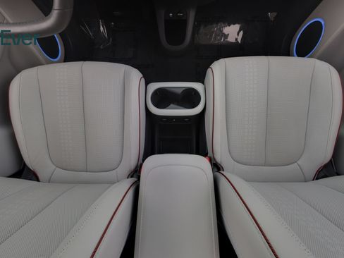 Used 2024 Hyundai Ioniq 5 Limited RWD image 27