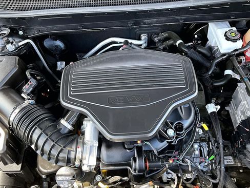 Used 2023 Chevrolet Blazer RS w/ Driver Confidence II Package FWD image 32