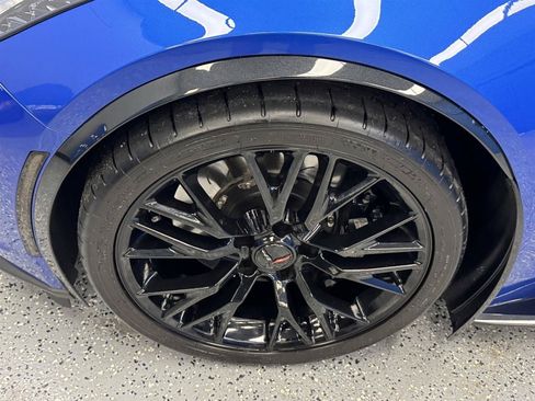 Used 2019 Chevrolet Corvette Z06 RWD image 27