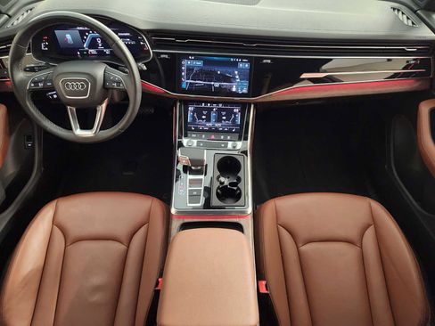 Used 2025 Audi Q7 3.0T Premium Plus AWD/4WD image 4