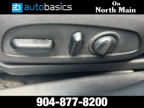 Used 2021 Chevrolet TrailBlazer RS w/ Sun and Liftgate Package FWD image 25