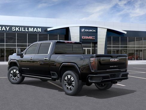 New 2026 GMC Sierra 3500 Denali w/ Denali Reserve Package image 3