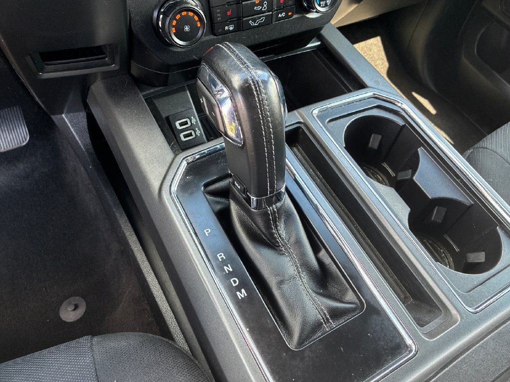 Used 2018 Ford F150 XLT w/ Equipment Group 302A Luxury AWD/4WD image 15