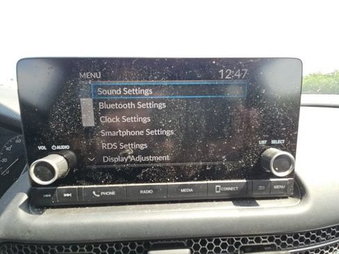 Used 2025 Honda HR-V Sport image 18