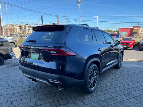 New 2026 Toyota Grand Highlander AWD Hybrid image 5
