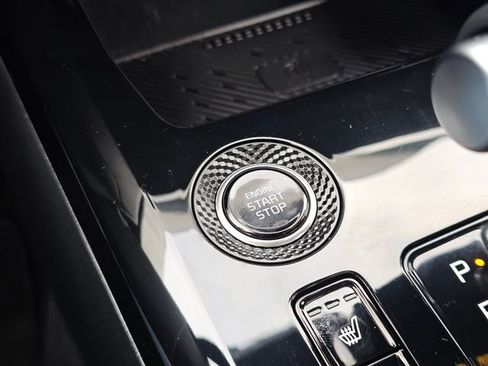 Certified 2023 Kia Niro EX image 35