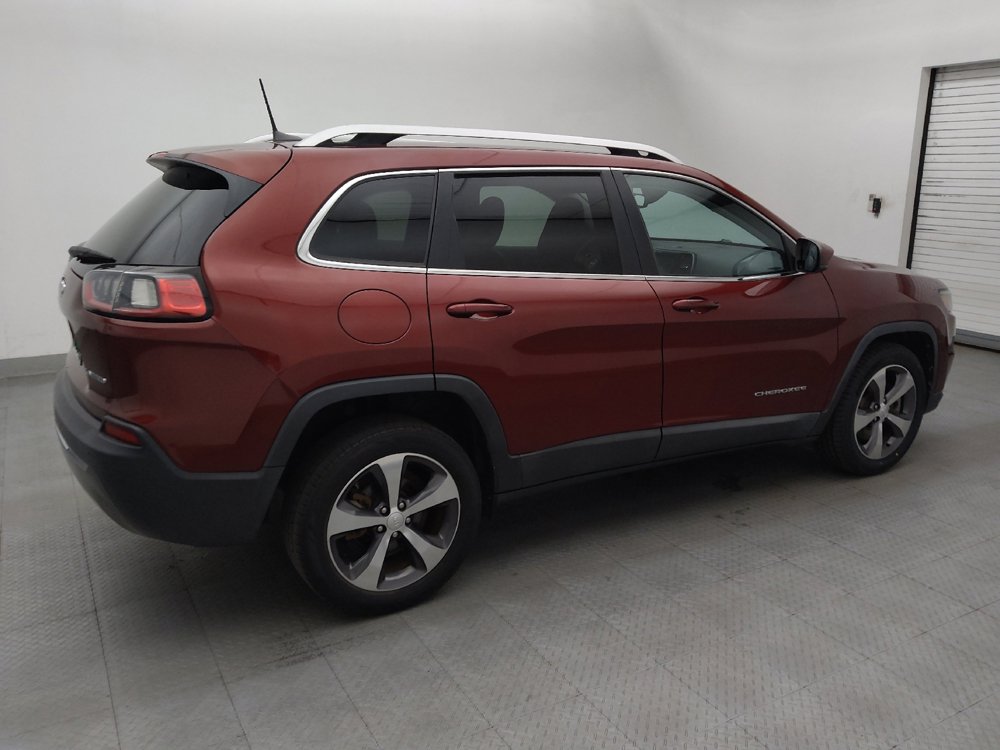 Used 2019 Jeep Cherokee Limited FWD image 10