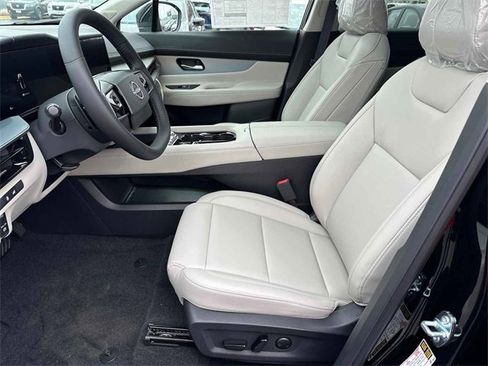 New 2025 Nissan Murano SL image 9