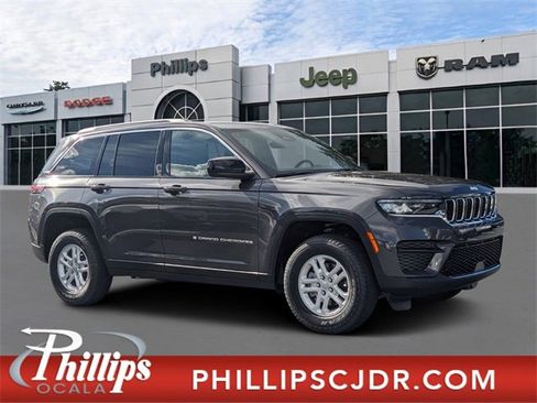 New 2025 Jeep Grand Cherokee Laredo w/ Luxury Tech Group I image 1