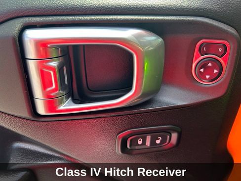 Used 2021 Jeep Gladiator Sport AWD/4WD image 20