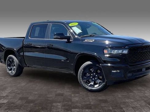 Used 2025 RAM 1500 Big Horn AWD/4WD image 11