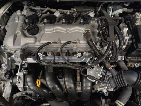 Used 2021 Toyota Corolla LE w/ LE Premium Package image 30