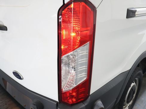 Used 2018 Ford Transit 250 148 Low Roof RWD image 26