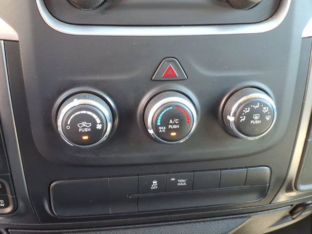 Used 2021 RAM 1500 Classic SLT AWD/4WD image 21