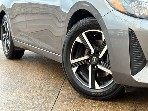 Certified 2024 Nissan Sentra SV image 8