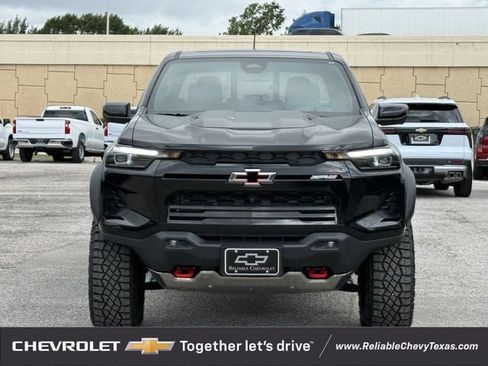 New 2026 Chevrolet Colorado ZR2 w/ Technology Package AWD/4WD image 3