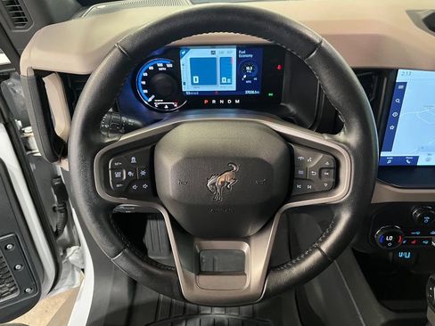 Certified 2023 Ford Bronco Wildtrak AWD/4WD image 21