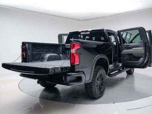 New 2026 Chevrolet Silverado 1500 ZR2 AWD/4WD image 22