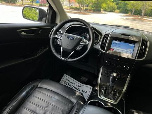 Used 2016 Ford Edge SEL w/ Equipment Group 201A AWD/4WD image 26