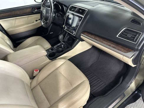 Used 2018 Subaru Outback 2.5i Limited image 32