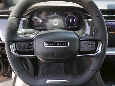 Used 2024 Jeep Wagoneer Launch Edition image 12