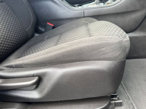 Used 2019 GMC Acadia SLE AWD/4WD image 23