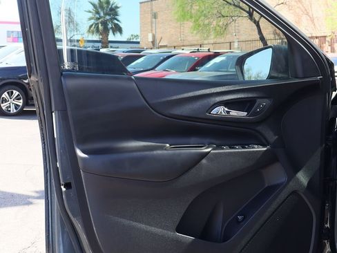 Used 2019 Chevrolet Equinox LT w/ Driver Convenience Package image 37