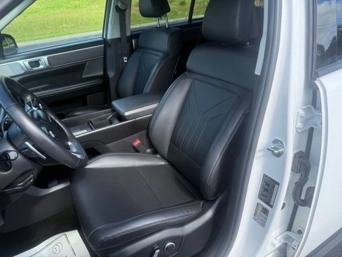 Used 2026 Hyundai Santa Fe SEL AWD/4WD image 16