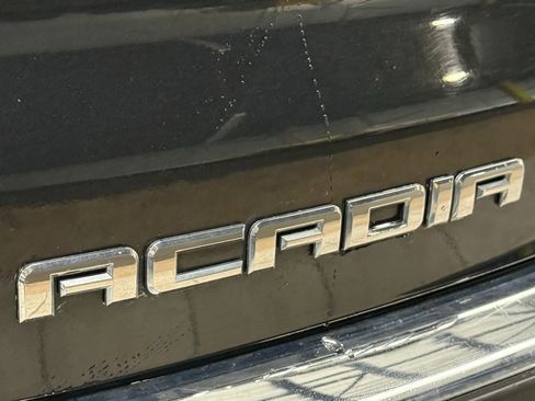 Used 2012 GMC Acadia SLT w/ LPO, 'HIT The Road' Package image 21