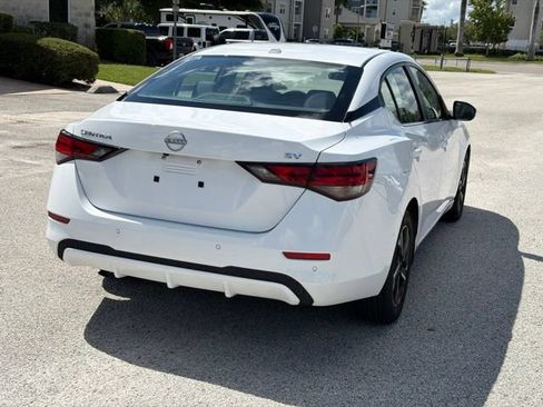 Used 2024 Nissan Sentra SV FWD image 5
