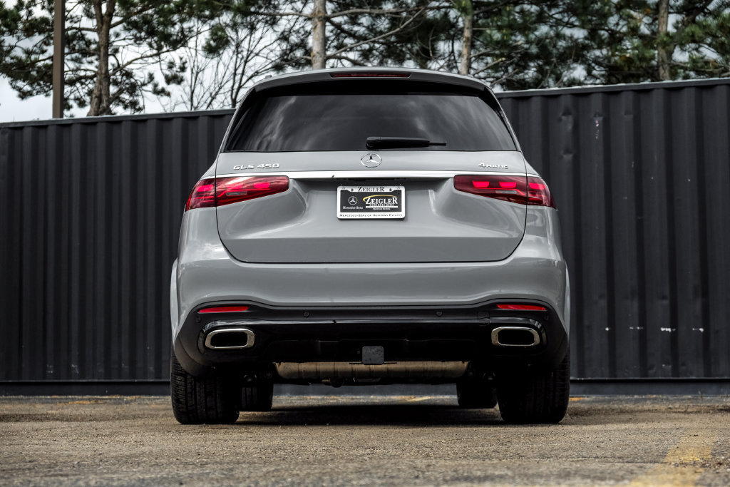 Used 2026 Mercedes-Benz GLS 450 4MATIC image 8