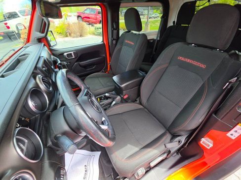 Used 2018 Jeep Wrangler Rubicon AWD/4WD image 27