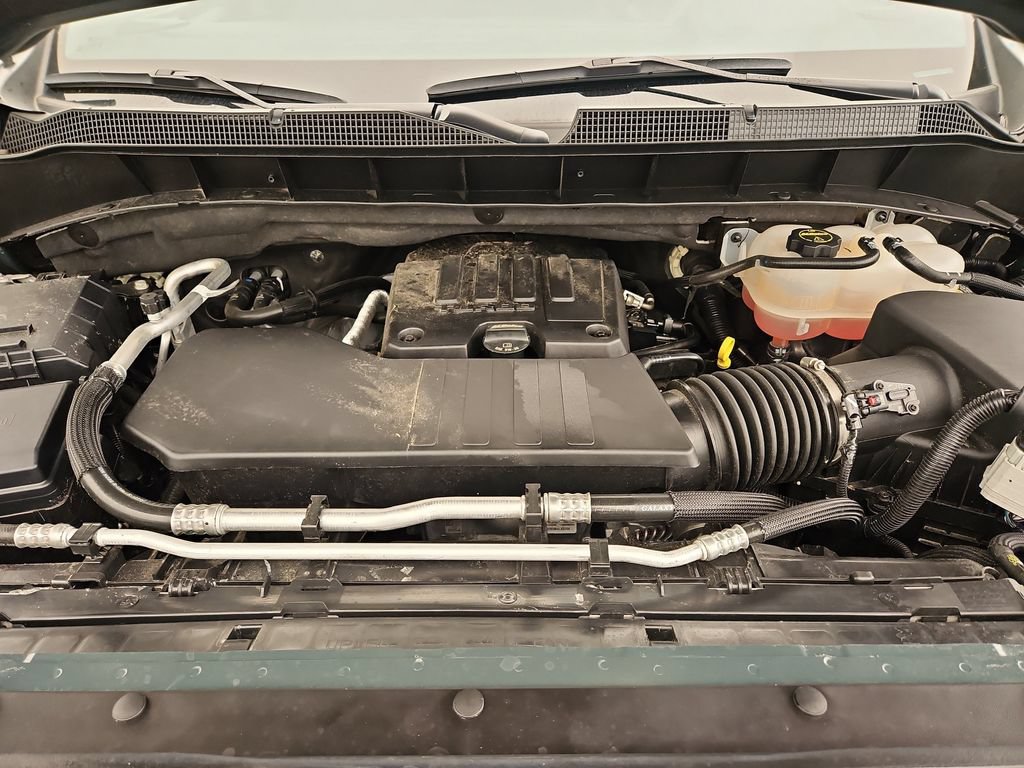 Certified 2025 Chevrolet Silverado 1500 LT AWD/4WD image 34