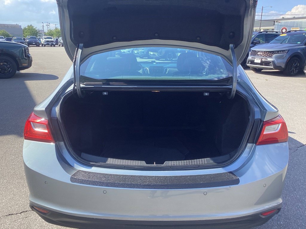 Used 2024 Chevrolet Malibu LT FWD image 8