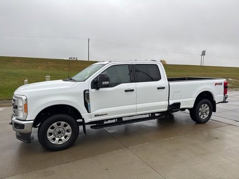 Used 2023 Ford F350 XLT w/ 360-Degree Camera Package image 10