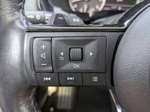 Certified 2023 Nissan Pathfinder SL FWD image 26