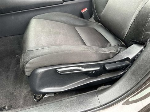 Used 2018 Honda Accord LX image 16