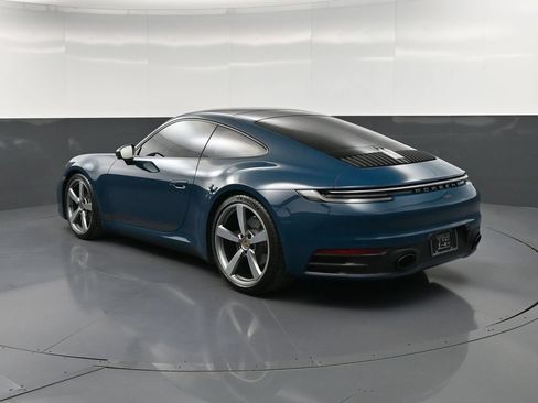 Certified 2024 Porsche 911 Carrera T RWD image 3