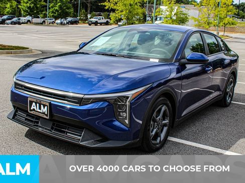 Used 2025 Kia K4 FWD image 3