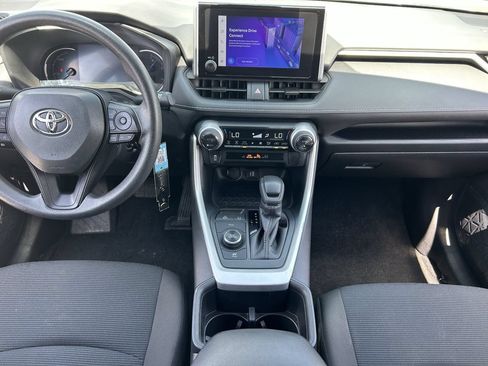 Used 2025 Toyota RAV4 LE AWD/4WD image 15